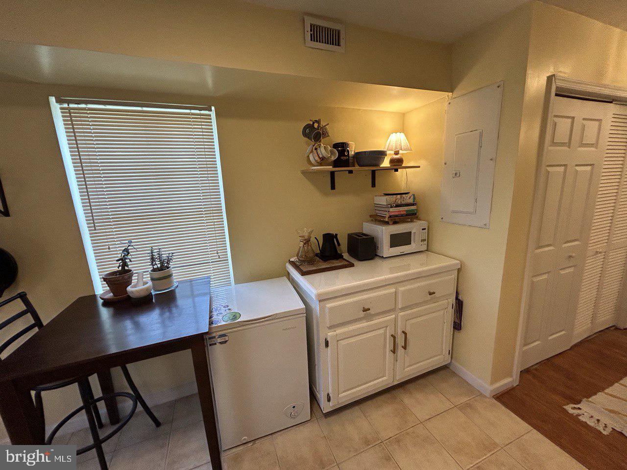 1836 THOMAS ST, RICHMOND, Virginia 23220, 3 Bedrooms Bedrooms, ,2 BathroomsBathrooms,Residential,For sale,1836 THOMAS ST,VARC2000696 MLS # VARC2000696