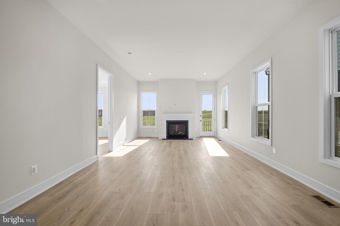 43274 GREELEY SQ, ASHBURN, Virginia 20148, 3 Bedrooms Bedrooms, ,3 BathroomsBathrooms,Residential,For sale,43274 GREELEY SQ,VALO2099250 MLS # VALO2099250