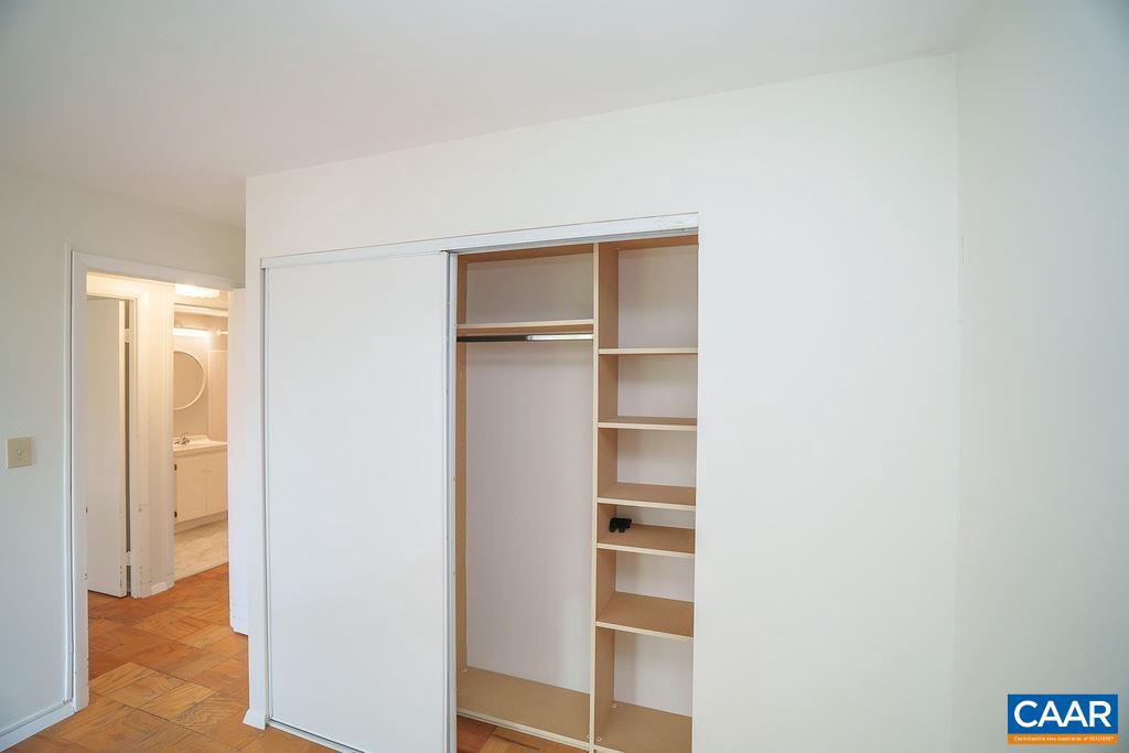 511 N 1ST ST #301, CHARLOTTESVILLE, Virginia 22903, 3 Bedrooms Bedrooms, ,2 BathroomsBathrooms,Residential,For sale,511 N 1ST ST #301,665603 MLS # 665603