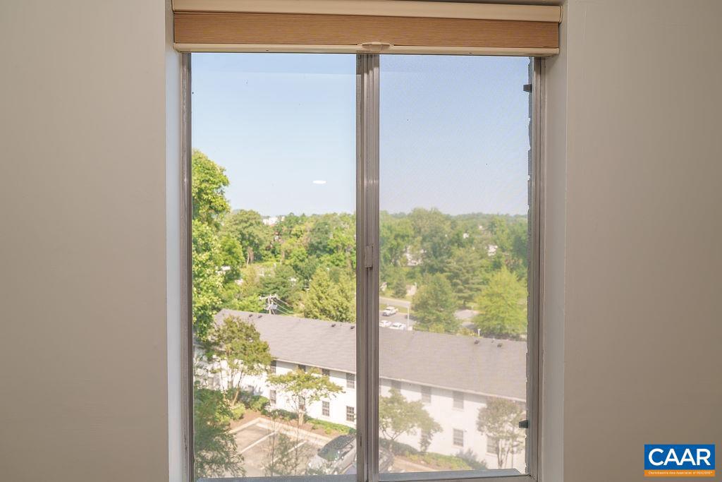 511 N 1ST ST #301, CHARLOTTESVILLE, Virginia 22903, 3 Bedrooms Bedrooms, ,2 BathroomsBathrooms,Residential,For sale,511 N 1ST ST #301,665603 MLS # 665603