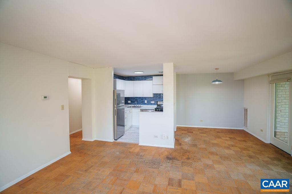 511 N 1ST ST #301, CHARLOTTESVILLE, Virginia 22903, 3 Bedrooms Bedrooms, ,2 BathroomsBathrooms,Residential,For sale,511 N 1ST ST #301,665603 MLS # 665603
