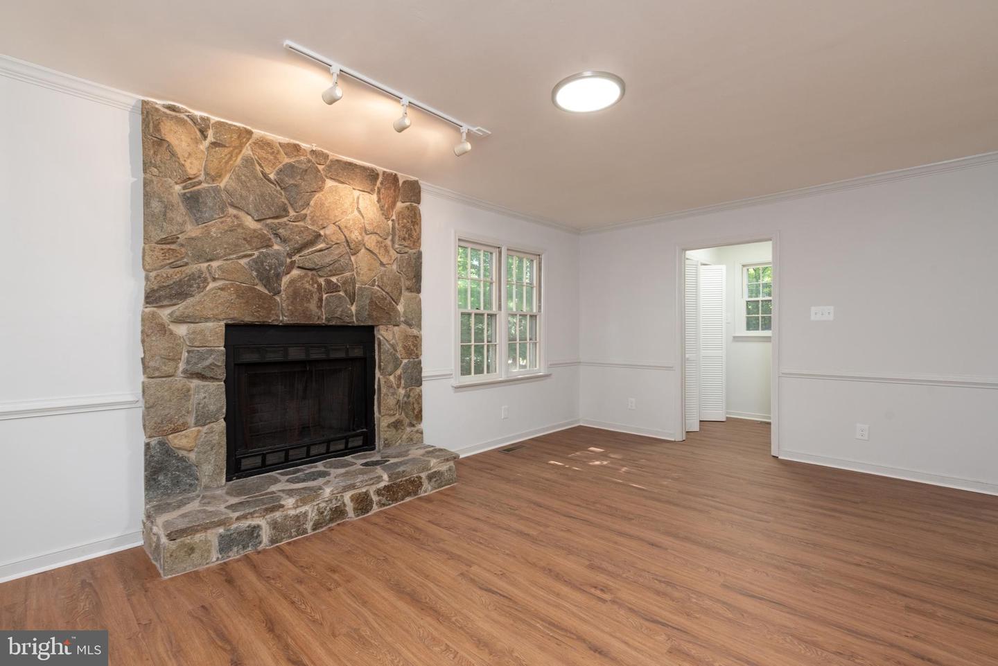6011 MILL SPRING CT, MIDLOTHIAN, Virginia 23112, 3 Bedrooms Bedrooms, ,2 BathroomsBathrooms,Residential,For sale,6011 MILL SPRING CT,VACF2001182 MLS # VACF2001182