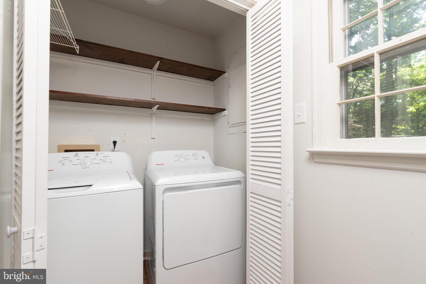6011 MILL SPRING CT, MIDLOTHIAN, Virginia 23112, 3 Bedrooms Bedrooms, ,2 BathroomsBathrooms,Residential,For sale,6011 MILL SPRING CT,VACF2001182 MLS # VACF2001182