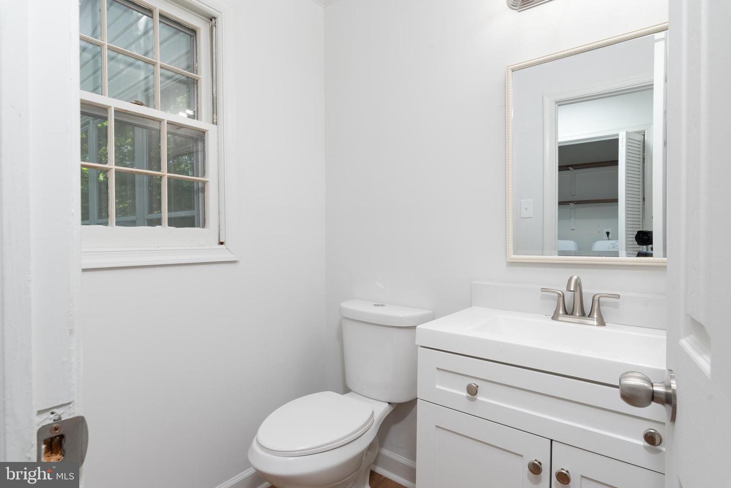 6011 MILL SPRING CT, MIDLOTHIAN, Virginia 23112, 3 Bedrooms Bedrooms, ,2 BathroomsBathrooms,Residential,For sale,6011 MILL SPRING CT,VACF2001182 MLS # VACF2001182