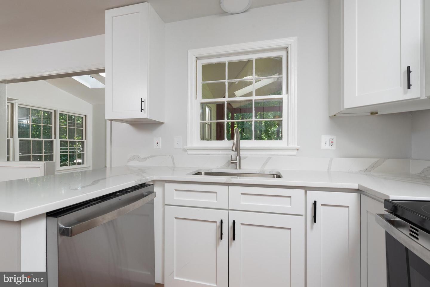 6011 MILL SPRING CT, MIDLOTHIAN, Virginia 23112, 3 Bedrooms Bedrooms, ,2 BathroomsBathrooms,Residential,For sale,6011 MILL SPRING CT,VACF2001182 MLS # VACF2001182