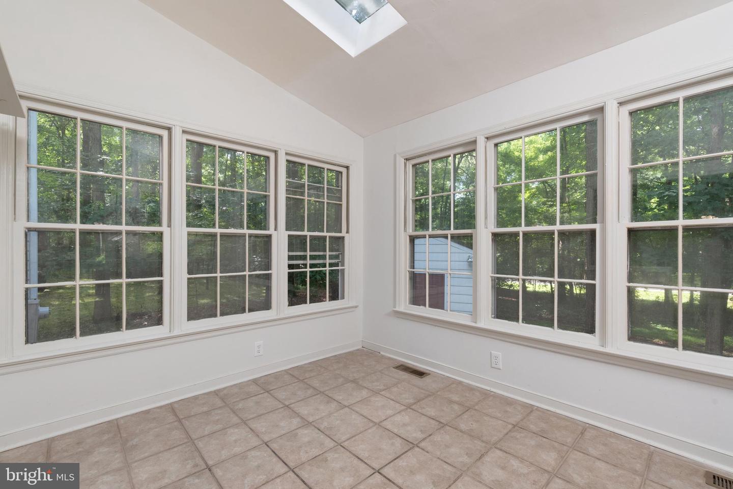 6011 MILL SPRING CT, MIDLOTHIAN, Virginia 23112, 3 Bedrooms Bedrooms, ,2 BathroomsBathrooms,Residential,For sale,6011 MILL SPRING CT,VACF2001182 MLS # VACF2001182