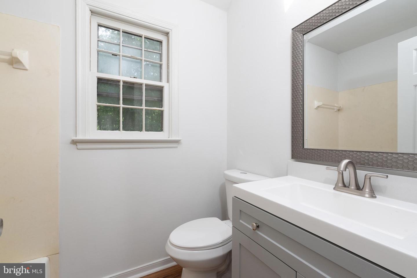 6011 MILL SPRING CT, MIDLOTHIAN, Virginia 23112, 3 Bedrooms Bedrooms, ,2 BathroomsBathrooms,Residential,For sale,6011 MILL SPRING CT,VACF2001182 MLS # VACF2001182