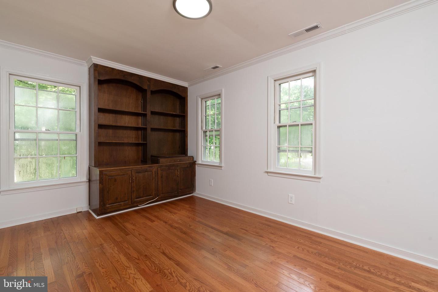6011 MILL SPRING CT, MIDLOTHIAN, Virginia 23112, 3 Bedrooms Bedrooms, ,2 BathroomsBathrooms,Residential,For sale,6011 MILL SPRING CT,VACF2001182 MLS # VACF2001182