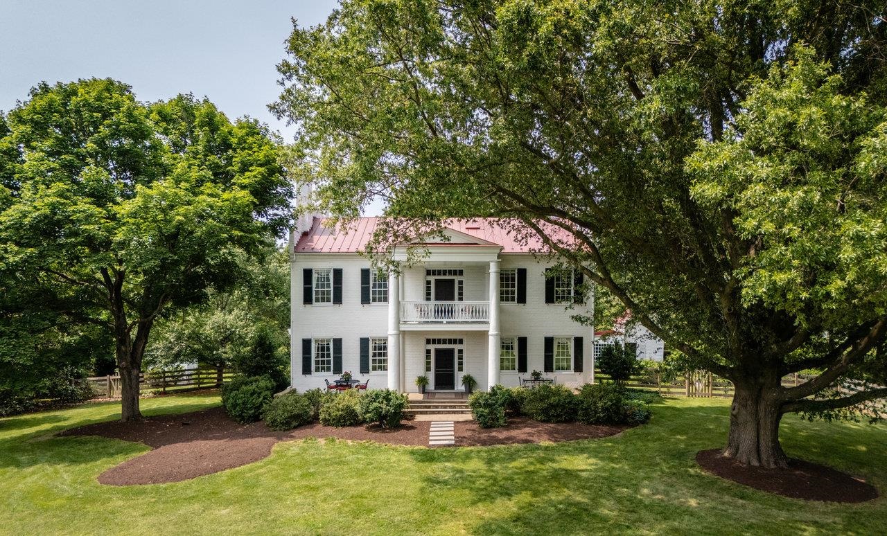5375 LYNNWOOD RD, PORT REPUBLIC, Virginia 24471, 5 Bedrooms Bedrooms, ,3 BathroomsBathrooms,Residential,Bogota,5375 LYNNWOOD RD,665621 MLS # 665621