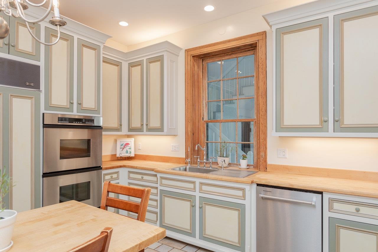 5375 LYNNWOOD RD, PORT REPUBLIC, Virginia 24471, 5 Bedrooms Bedrooms, ,3 BathroomsBathrooms,Residential,Bogota,5375 LYNNWOOD RD,665621 MLS # 665621