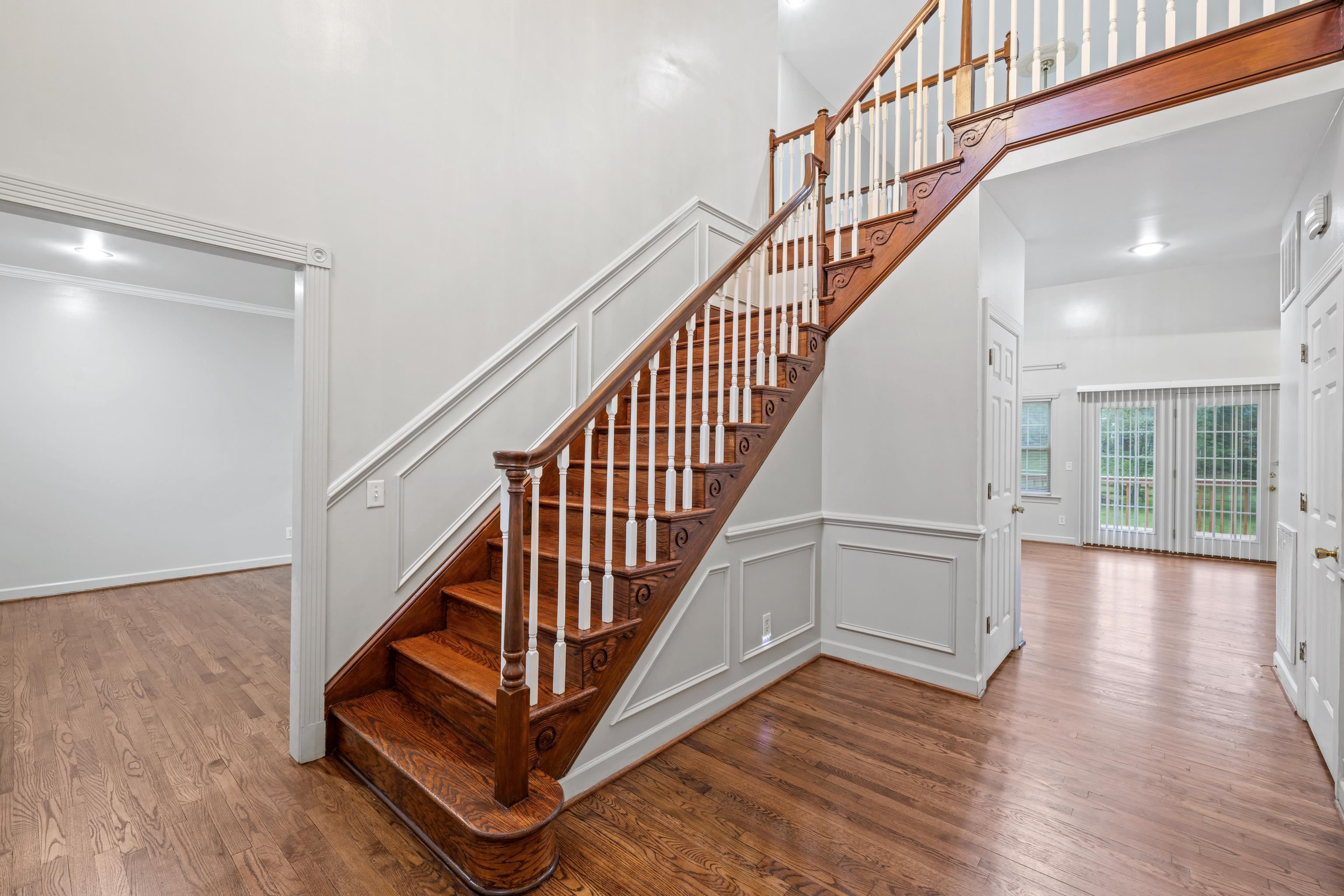 580 MYERS AVE, HARRISONBURG, Virginia 22801, 7 Bedrooms Bedrooms, ,4 BathroomsBathrooms,Residential,580 MYERS AVE,665630 MLS # 665630