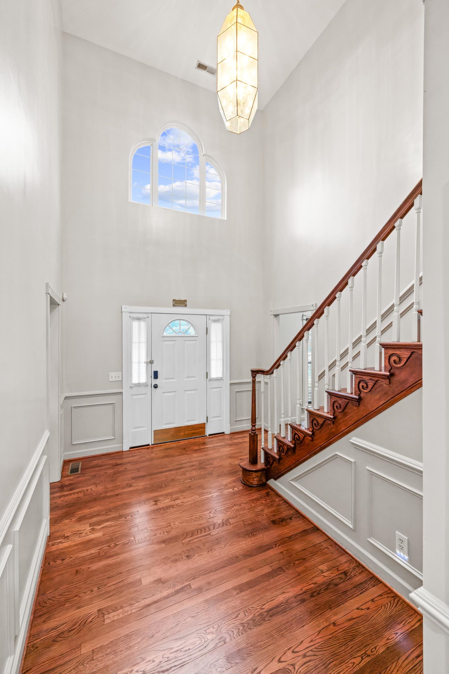 580 MYERS AVE, HARRISONBURG, Virginia 22801, 7 Bedrooms Bedrooms, ,4 BathroomsBathrooms,Residential,580 MYERS AVE,665630 MLS # 665630