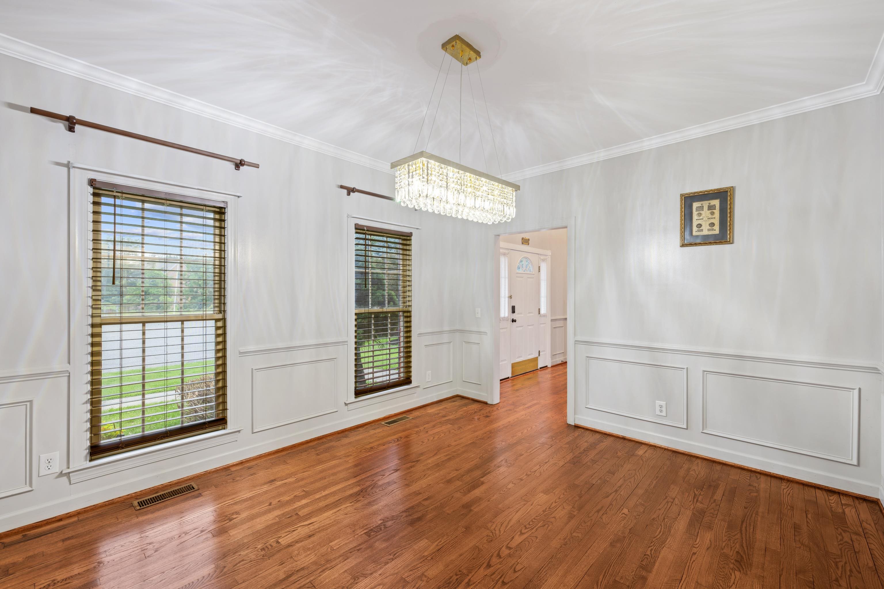 580 MYERS AVE, HARRISONBURG, Virginia 22801, 7 Bedrooms Bedrooms, ,4 BathroomsBathrooms,Residential,580 MYERS AVE,665630 MLS # 665630