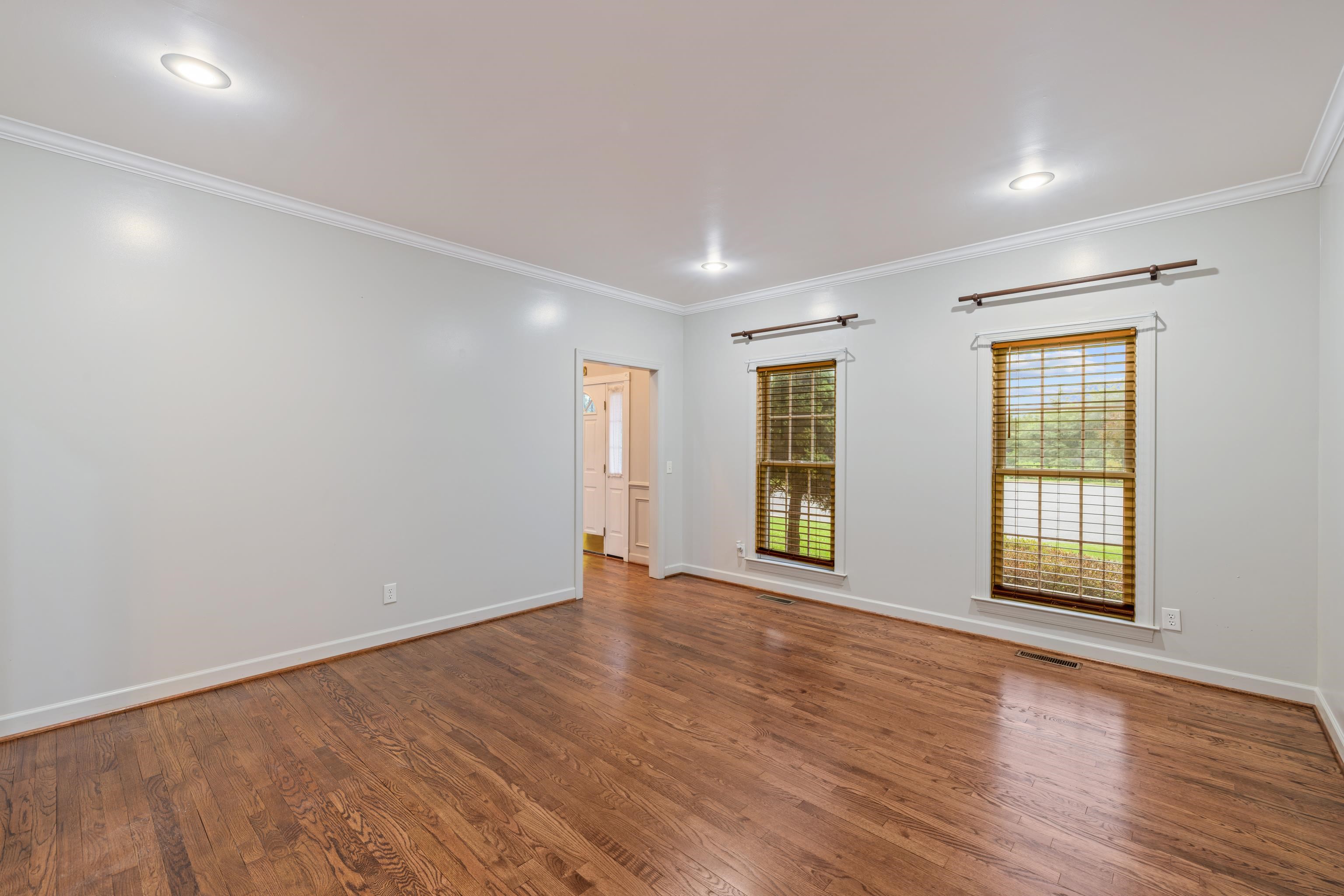 580 MYERS AVE, HARRISONBURG, Virginia 22801, 7 Bedrooms Bedrooms, ,4 BathroomsBathrooms,Residential,580 MYERS AVE,665630 MLS # 665630