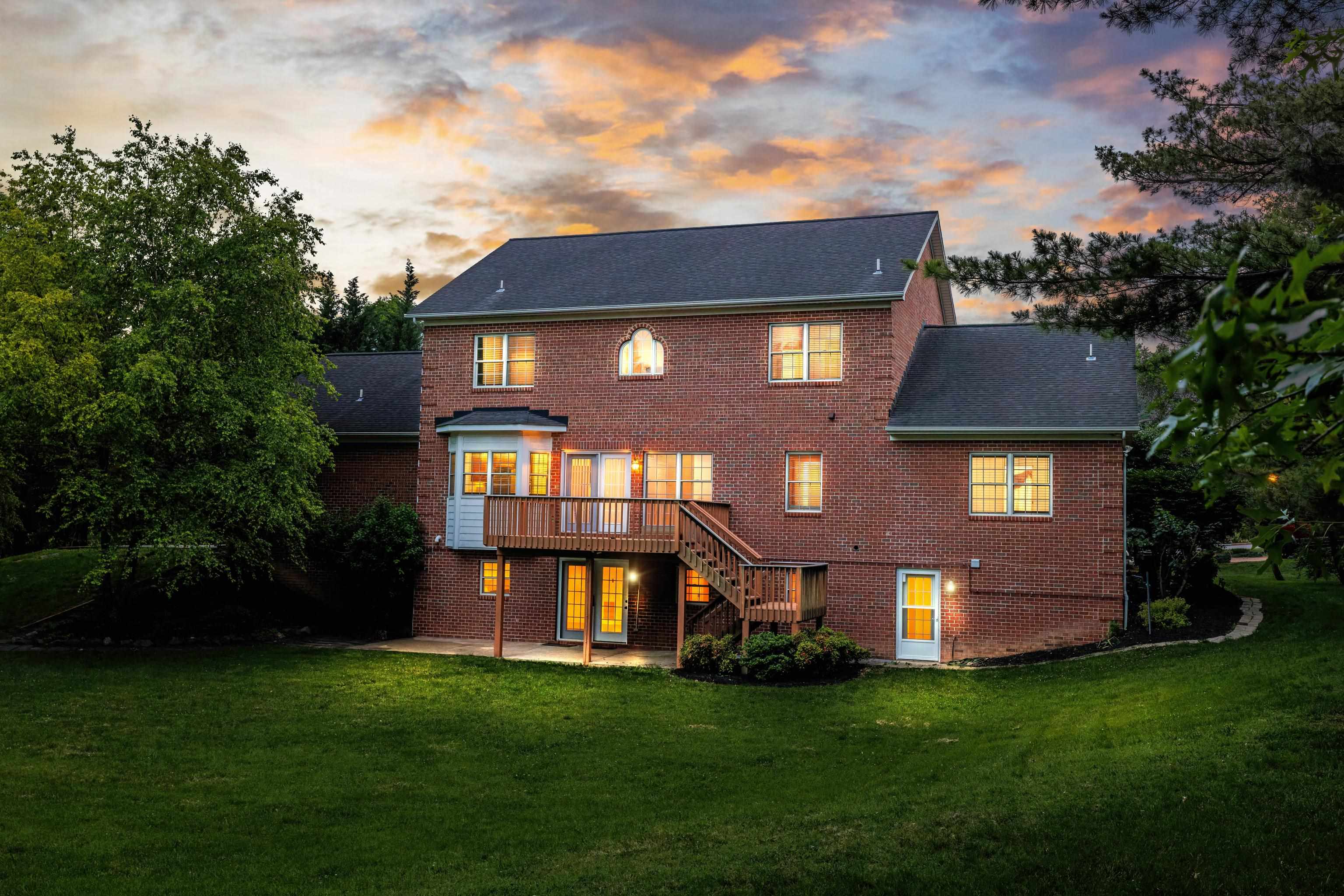 580 MYERS AVE, HARRISONBURG, Virginia 22801, 7 Bedrooms Bedrooms, ,4 BathroomsBathrooms,Residential,580 MYERS AVE,665630 MLS # 665630