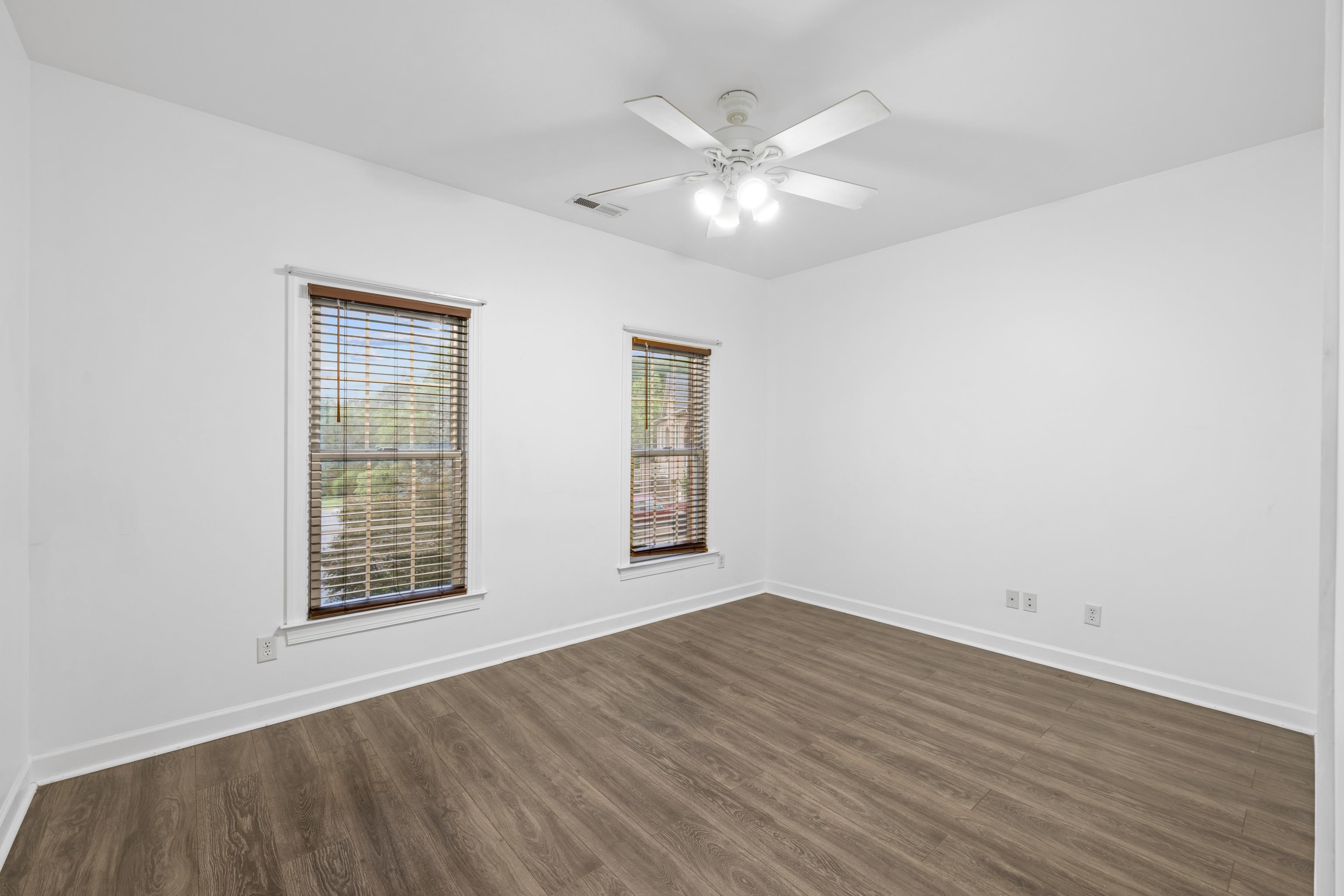 580 MYERS AVE, HARRISONBURG, Virginia 22801, 7 Bedrooms Bedrooms, ,4 BathroomsBathrooms,Residential,580 MYERS AVE,665630 MLS # 665630