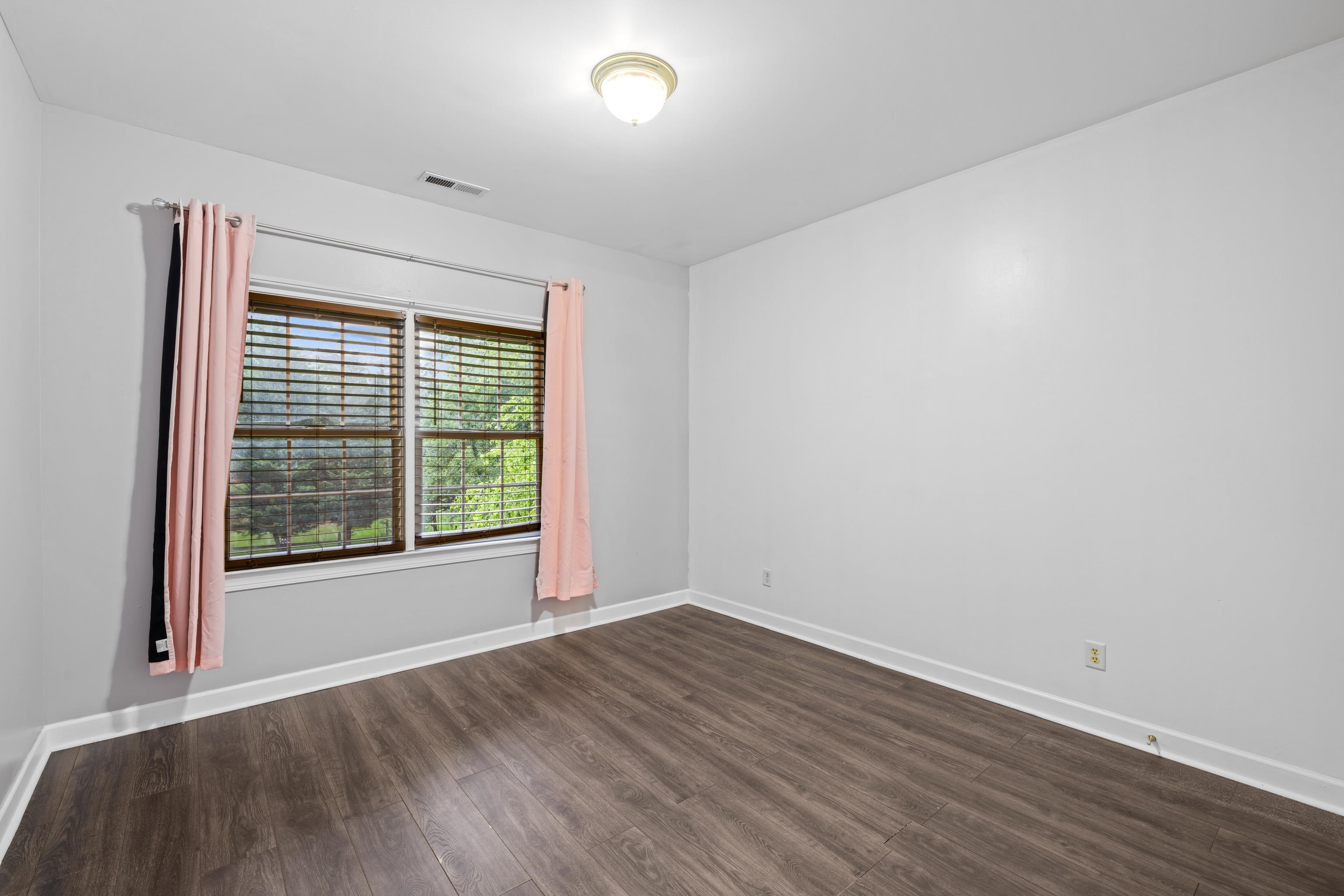 580 MYERS AVE, HARRISONBURG, Virginia 22801, 7 Bedrooms Bedrooms, ,4 BathroomsBathrooms,Residential,580 MYERS AVE,665630 MLS # 665630