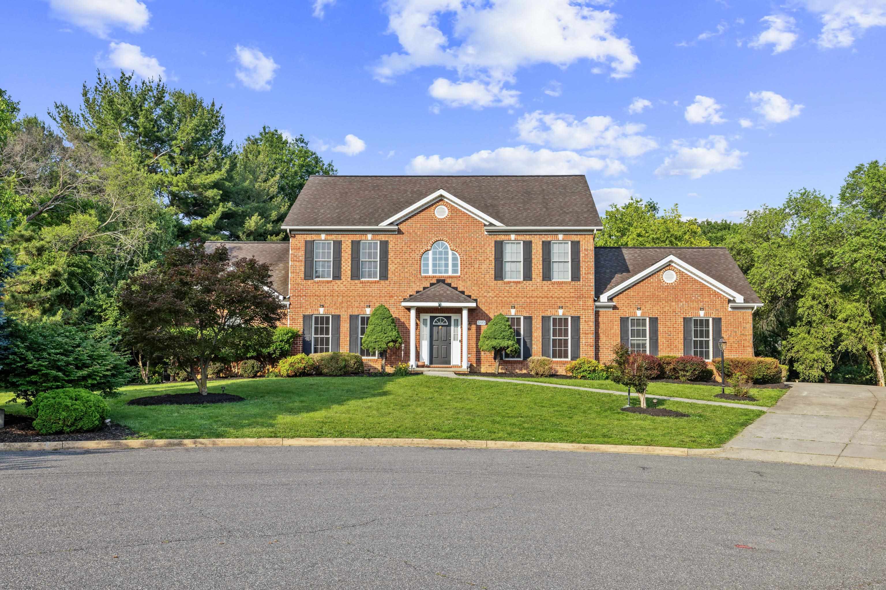 580 MYERS AVE, HARRISONBURG, Virginia 22801, 7 Bedrooms Bedrooms, ,4 BathroomsBathrooms,Residential,580 MYERS AVE,665630 MLS # 665630