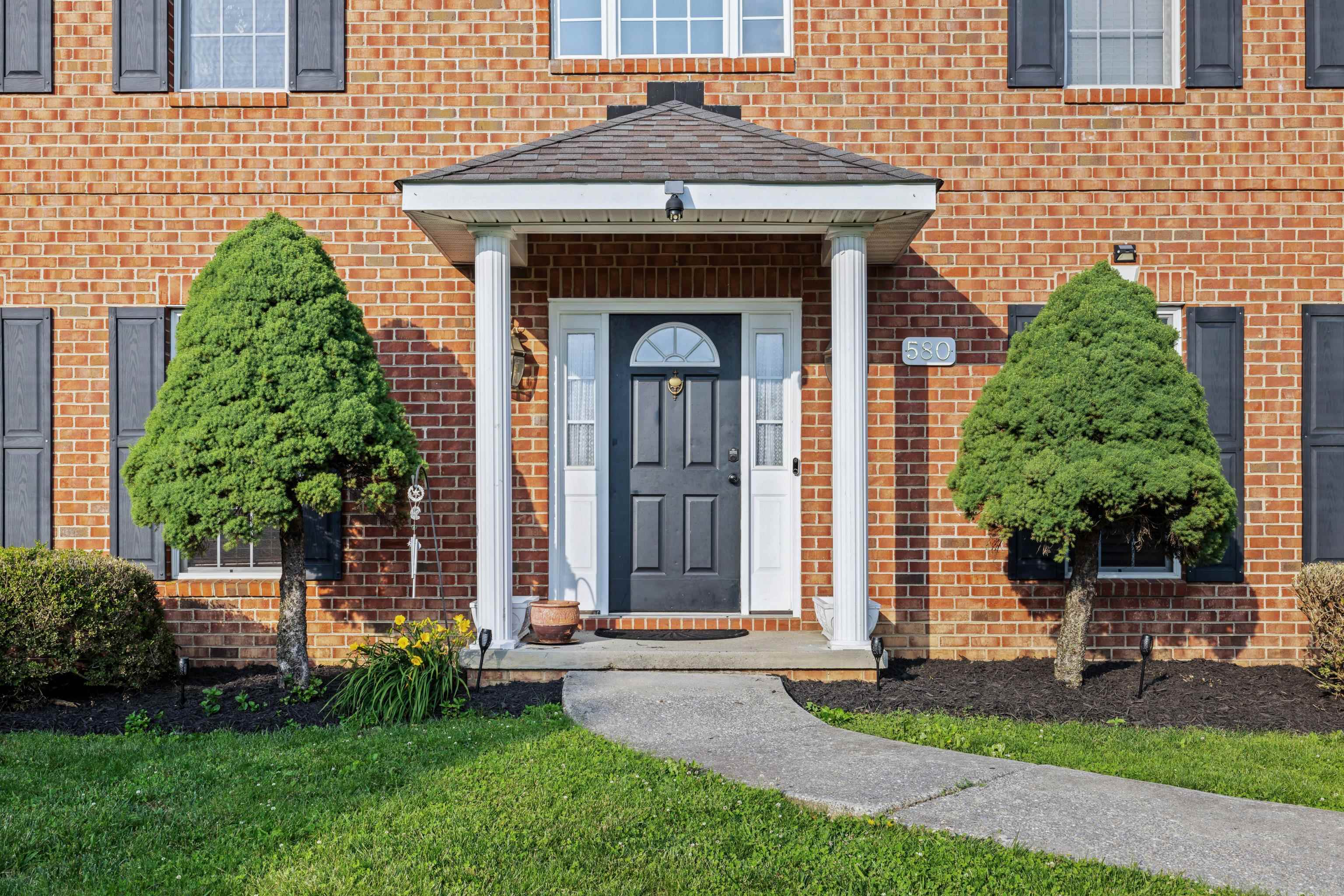 580 MYERS AVE, HARRISONBURG, Virginia 22801, 7 Bedrooms Bedrooms, ,4 BathroomsBathrooms,Residential,580 MYERS AVE,665630 MLS # 665630