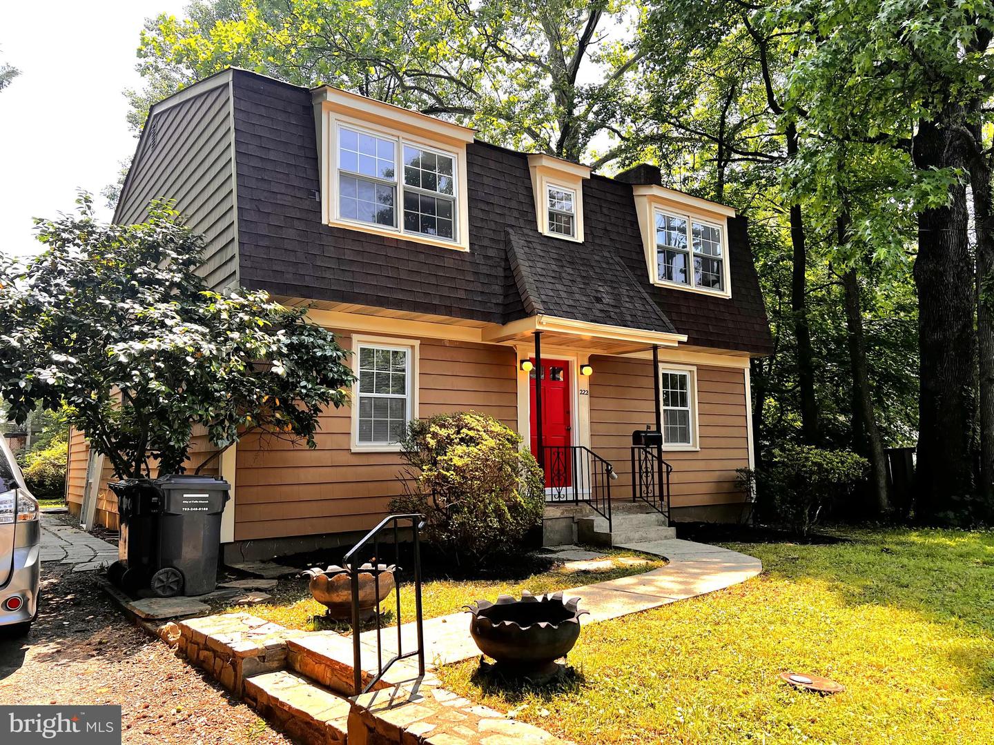 222 E FAIRFAX ST, FALLS CHURCH, Virginia 22046, 5 Bedrooms Bedrooms, ,4 BathroomsBathrooms,Residential,For sale,222 E FAIRFAX ST,VAFA2002898 MLS # VAFA2002898