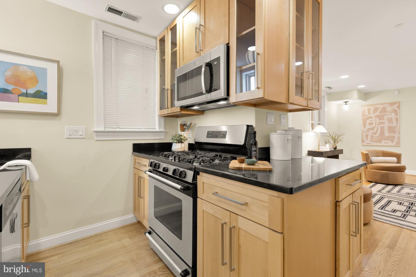 1320 PARK RD NW #1, WASHINGTON, District Of Columbia 20010, 2 Bedrooms Bedrooms, ,2 BathroomsBathrooms,Residential,For sale,1320 PARK RD NW #1,DCDC2198072 MLS # DCDC2198072
