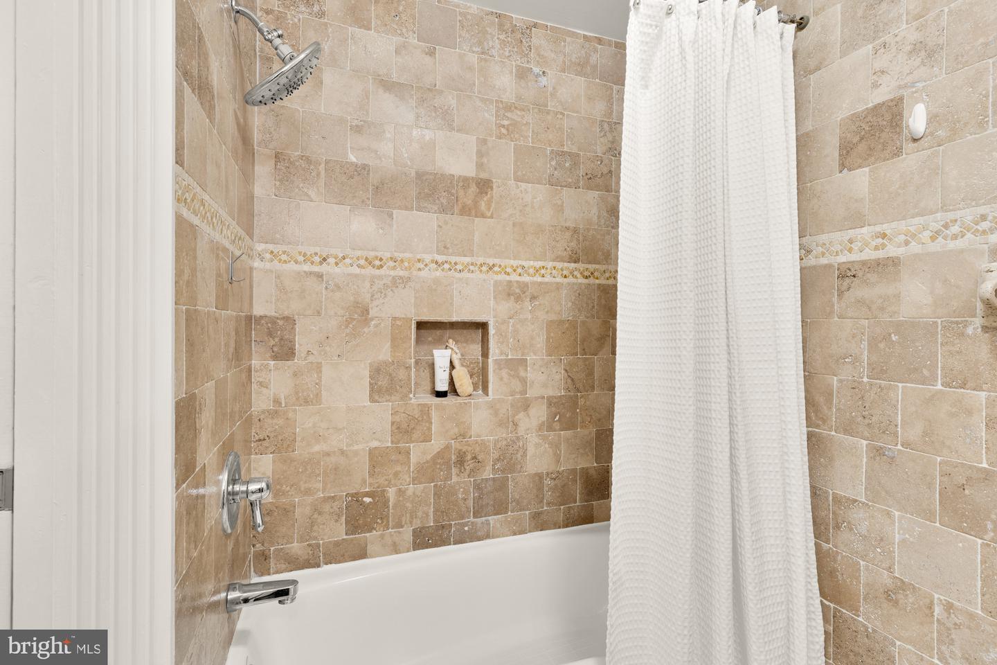 1320 PARK RD NW #1, WASHINGTON, District Of Columbia 20010, 2 Bedrooms Bedrooms, ,2 BathroomsBathrooms,Residential,For sale,1320 PARK RD NW #1,DCDC2198072 MLS # DCDC2198072