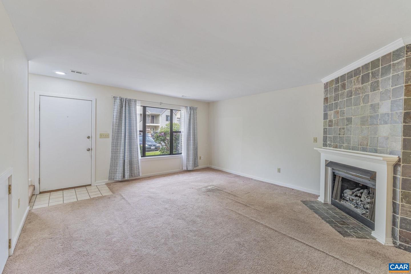 553 MILLSTONE CT, CHARLOTTESVILLE, Virginia 22901, 2 Bedrooms Bedrooms, ,1 BathroomBathrooms,Residential,For sale,553 MILLSTONE CT,664277 MLS # 664277