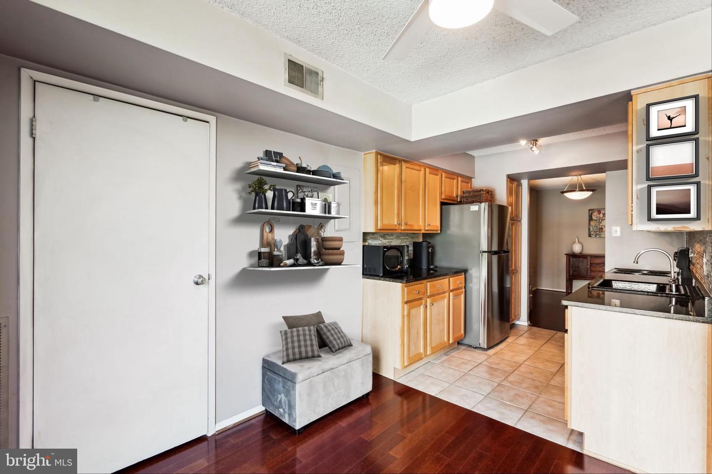 4500 S FOUR MILE RUN DR #110, ARLINGTON, Virginia 22204, 1 Bedroom Bedrooms, ,1 BathroomBathrooms,Residential,For sale,4500 S FOUR MILE RUN DR #110,VAAR2057272 MLS # VAAR2057272