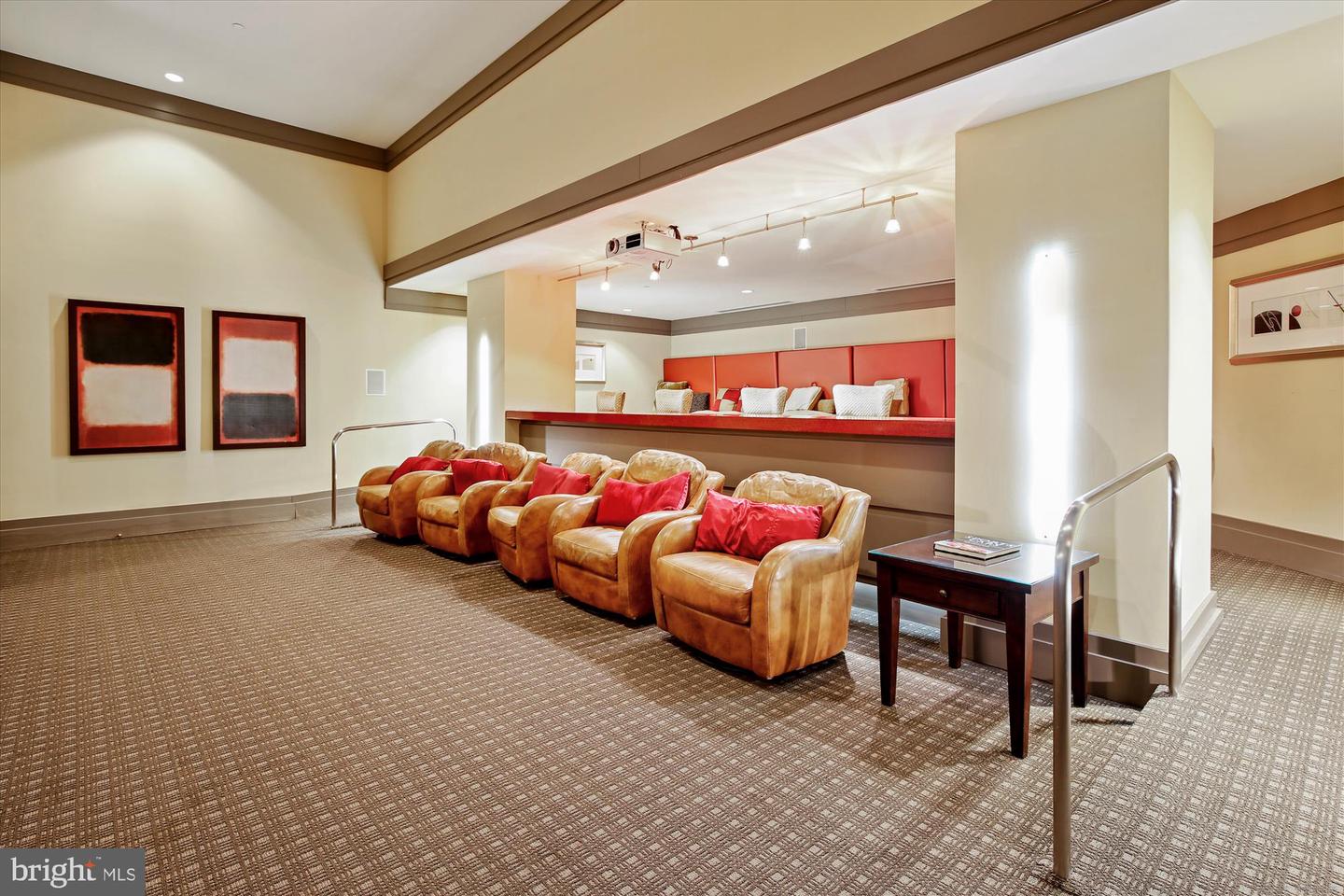 4500 S FOUR MILE RUN DR #110, ARLINGTON, Virginia 22204, 1 Bedroom Bedrooms, ,1 BathroomBathrooms,Residential,For sale,4500 S FOUR MILE RUN DR #110,VAAR2057272 MLS # VAAR2057272