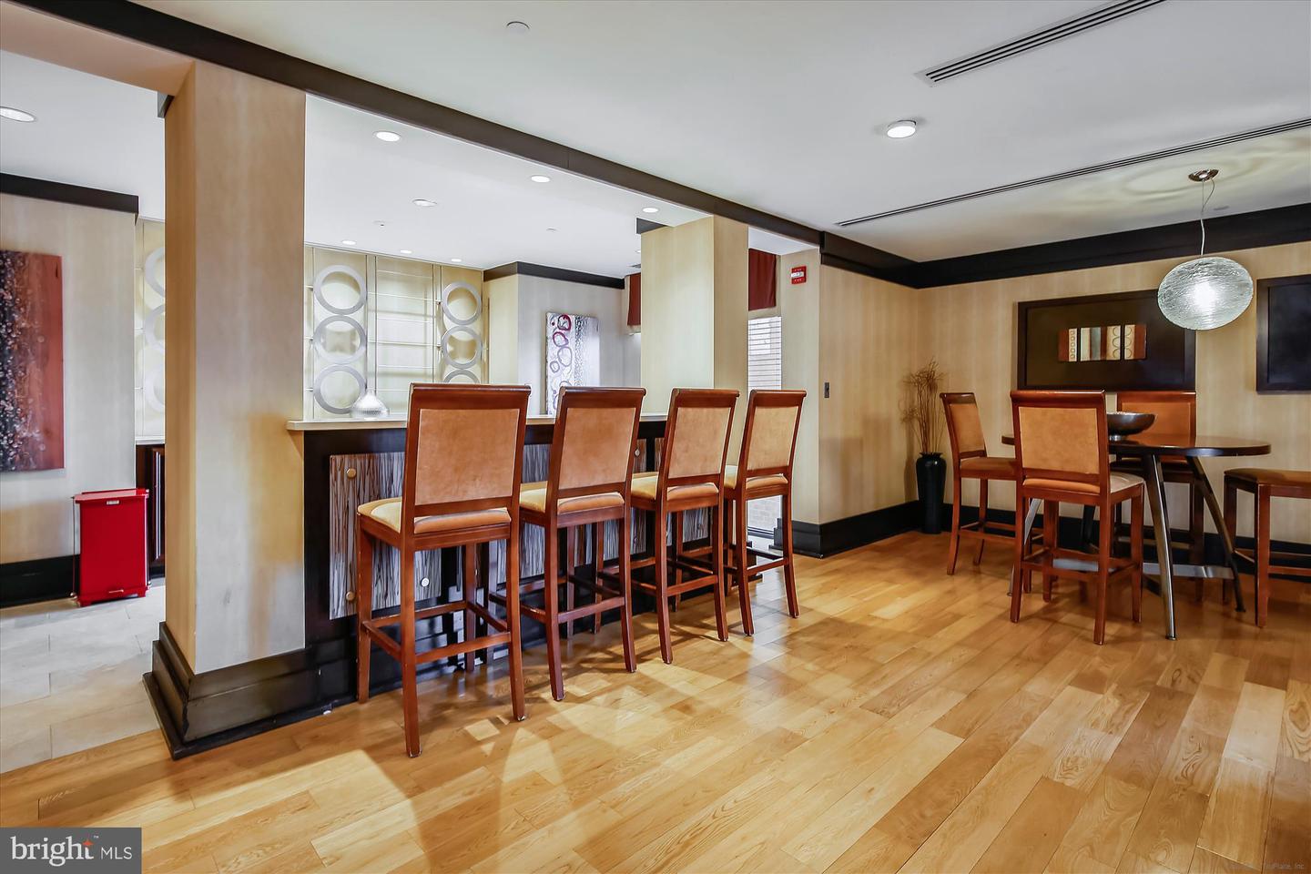 4500 S FOUR MILE RUN DR #110, ARLINGTON, Virginia 22204, 1 Bedroom Bedrooms, ,1 BathroomBathrooms,Residential,For sale,4500 S FOUR MILE RUN DR #110,VAAR2057272 MLS # VAAR2057272