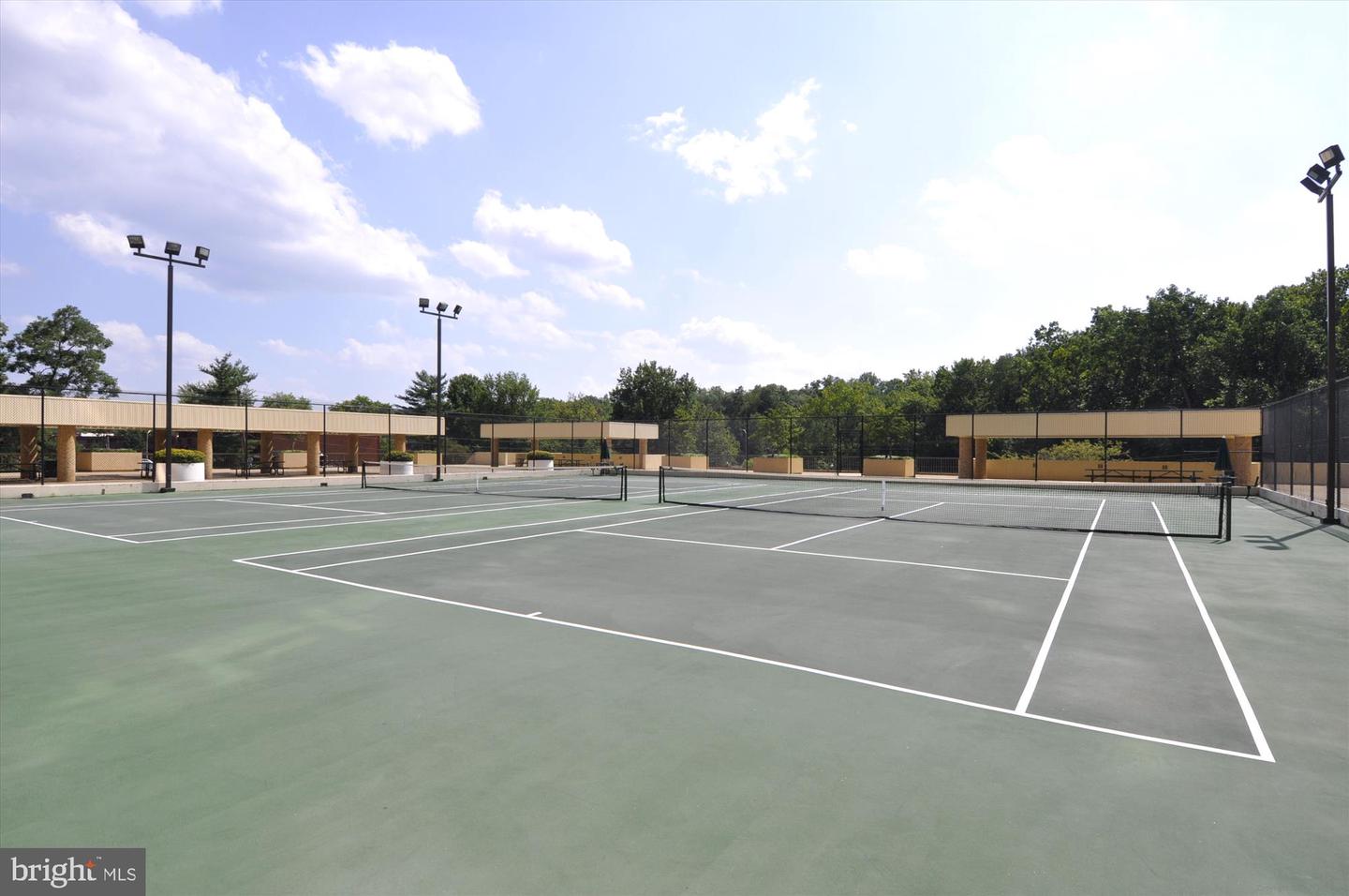 4500 S FOUR MILE RUN DR #110, ARLINGTON, Virginia 22204, 1 Bedroom Bedrooms, ,1 BathroomBathrooms,Residential,For sale,4500 S FOUR MILE RUN DR #110,VAAR2057272 MLS # VAAR2057272