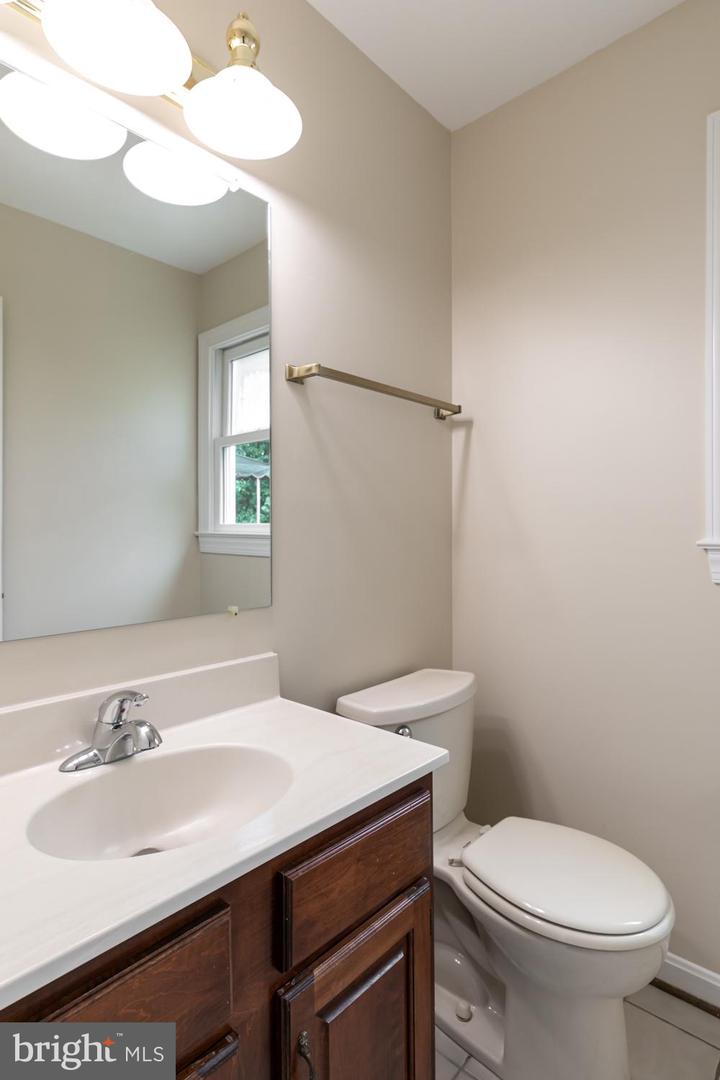 7716 MIDDAY LN, ALEXANDRIA, Virginia 22306, 4 Bedrooms Bedrooms, ,3 BathroomsBathrooms,Residential,For sale,7716 MIDDAY LN,VAFX2241904 MLS # VAFX2241904