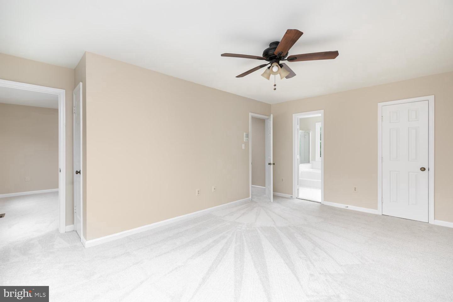 7716 MIDDAY LN, ALEXANDRIA, Virginia 22306, 4 Bedrooms Bedrooms, ,3 BathroomsBathrooms,Residential,For sale,7716 MIDDAY LN,VAFX2241904 MLS # VAFX2241904