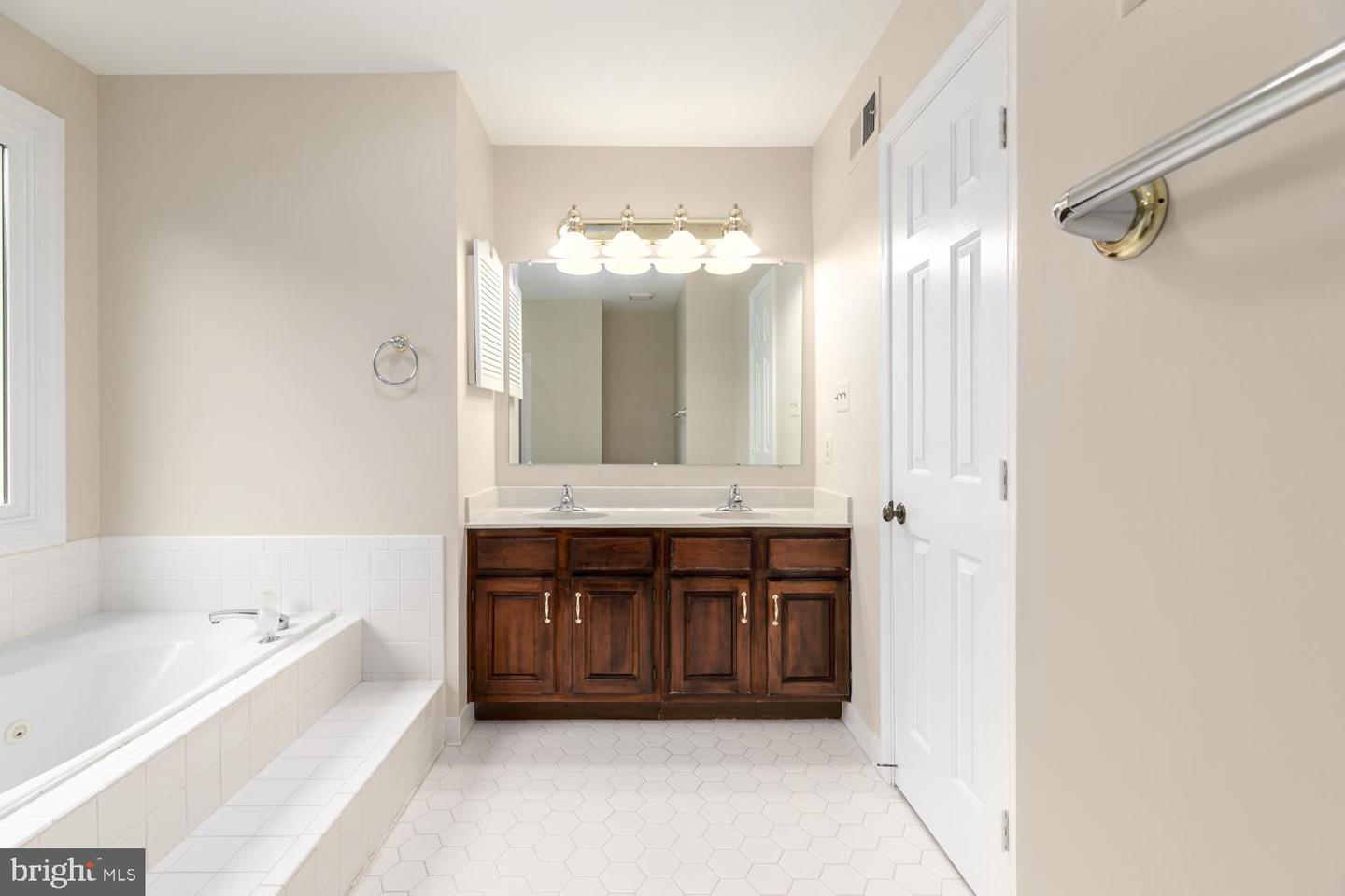 7716 MIDDAY LN, ALEXANDRIA, Virginia 22306, 4 Bedrooms Bedrooms, ,3 BathroomsBathrooms,Residential,For sale,7716 MIDDAY LN,VAFX2241904 MLS # VAFX2241904