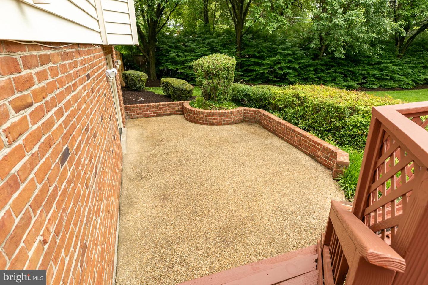 7716 MIDDAY LN, ALEXANDRIA, Virginia 22306, 4 Bedrooms Bedrooms, ,3 BathroomsBathrooms,Residential,For sale,7716 MIDDAY LN,VAFX2241904 MLS # VAFX2241904