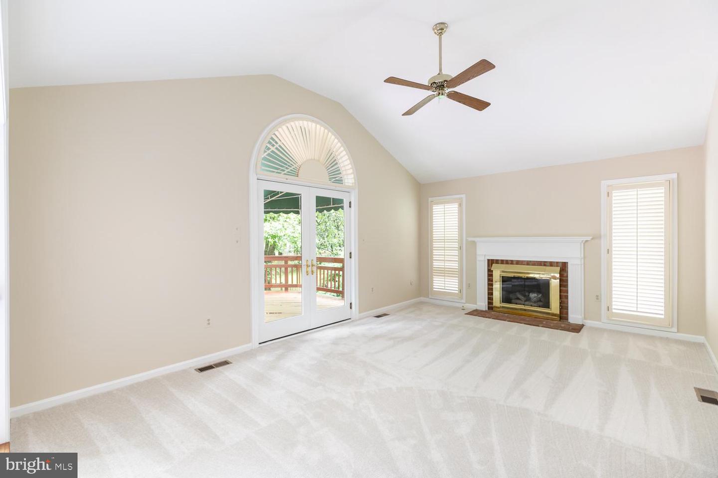 7716 MIDDAY LN, ALEXANDRIA, Virginia 22306, 4 Bedrooms Bedrooms, ,3 BathroomsBathrooms,Residential,For sale,7716 MIDDAY LN,VAFX2241904 MLS # VAFX2241904