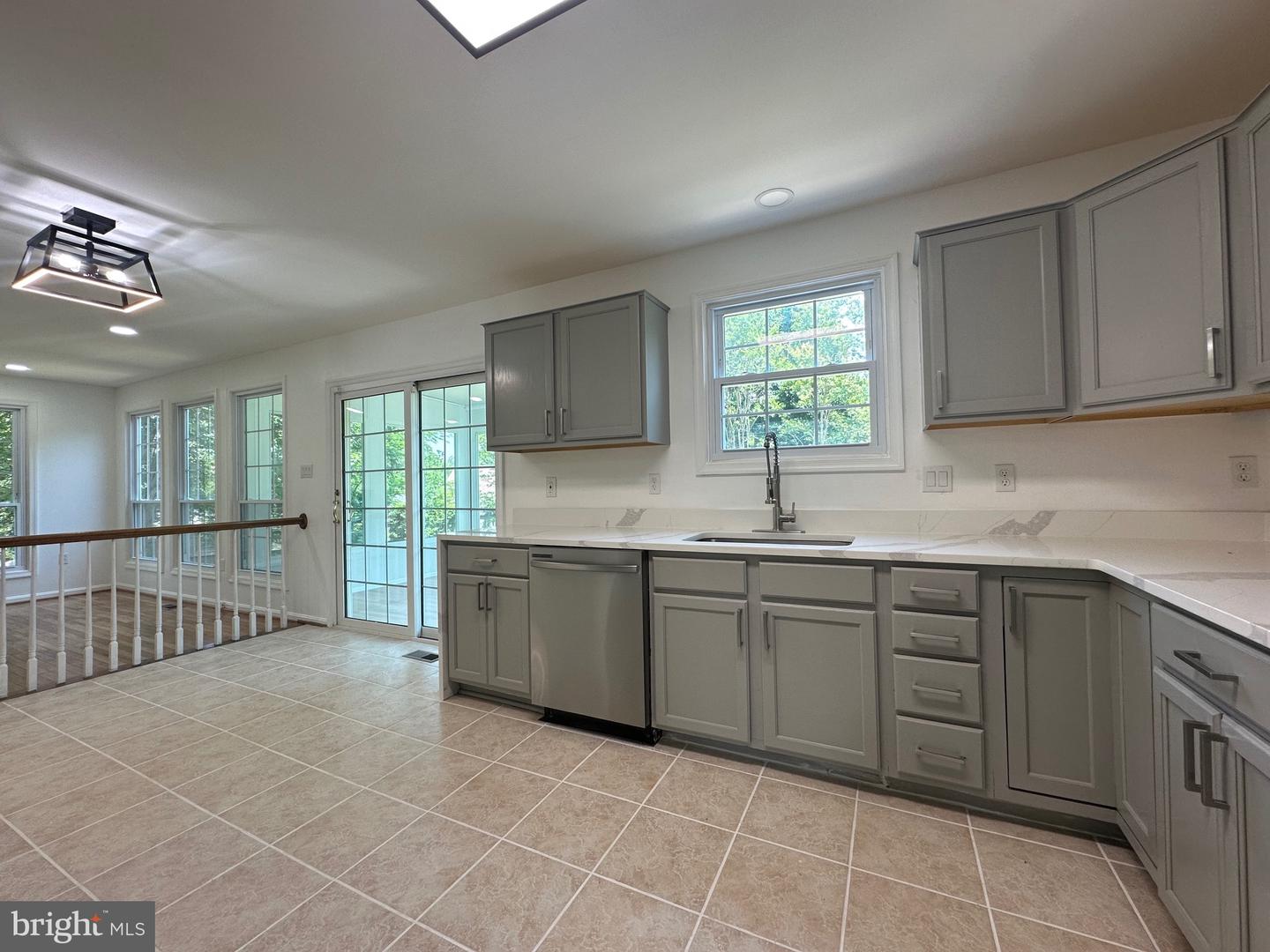 7 TENBROOKE CT, STAFFORD, Virginia 22556, 5 Bedrooms Bedrooms, ,3 BathroomsBathrooms,Residential,For sale,7 TENBROOKE CT,VAST2039518 MLS # VAST2039518