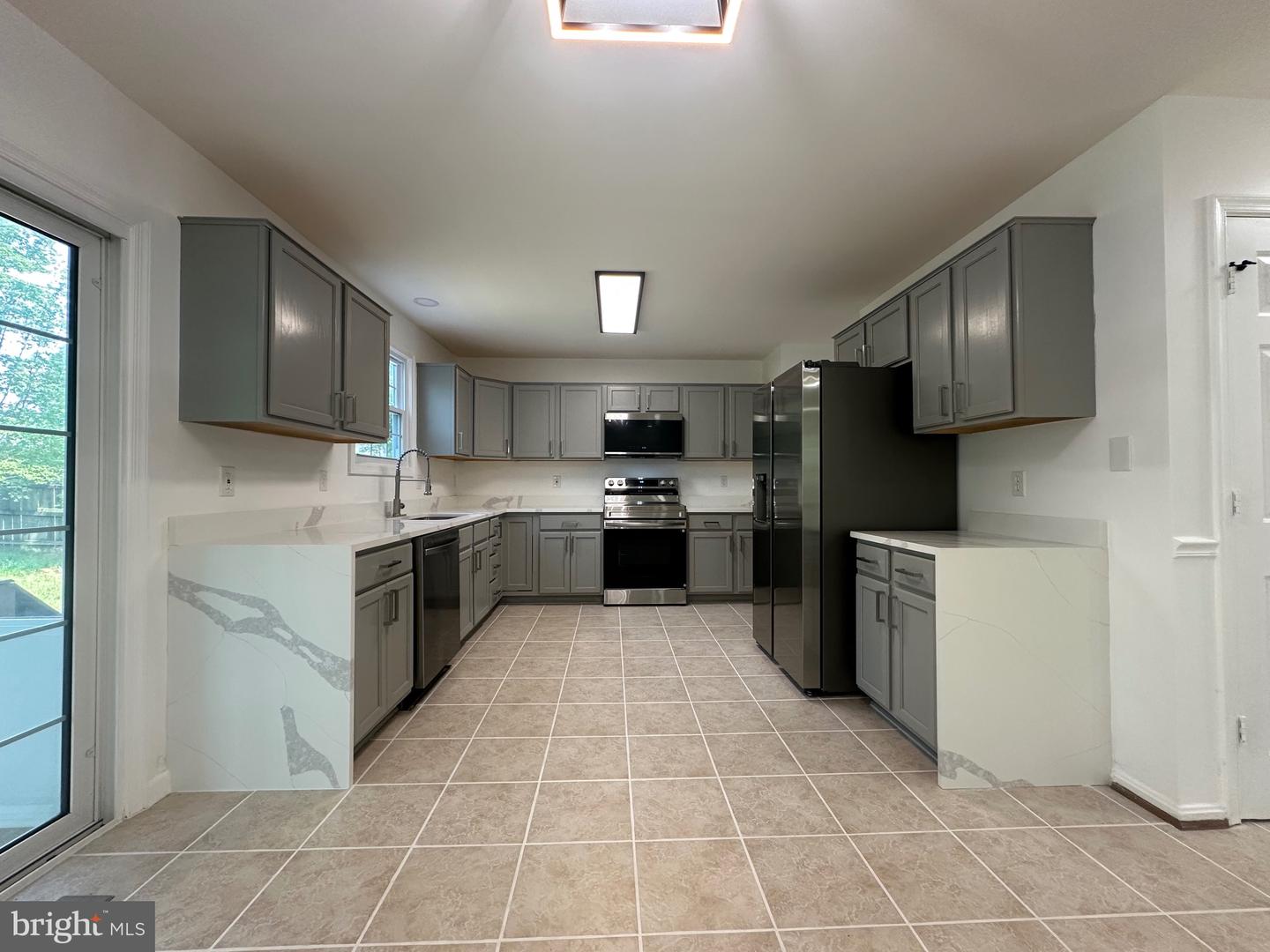 7 TENBROOKE CT, STAFFORD, Virginia 22556, 5 Bedrooms Bedrooms, ,3 BathroomsBathrooms,Residential,For sale,7 TENBROOKE CT,VAST2039518 MLS # VAST2039518