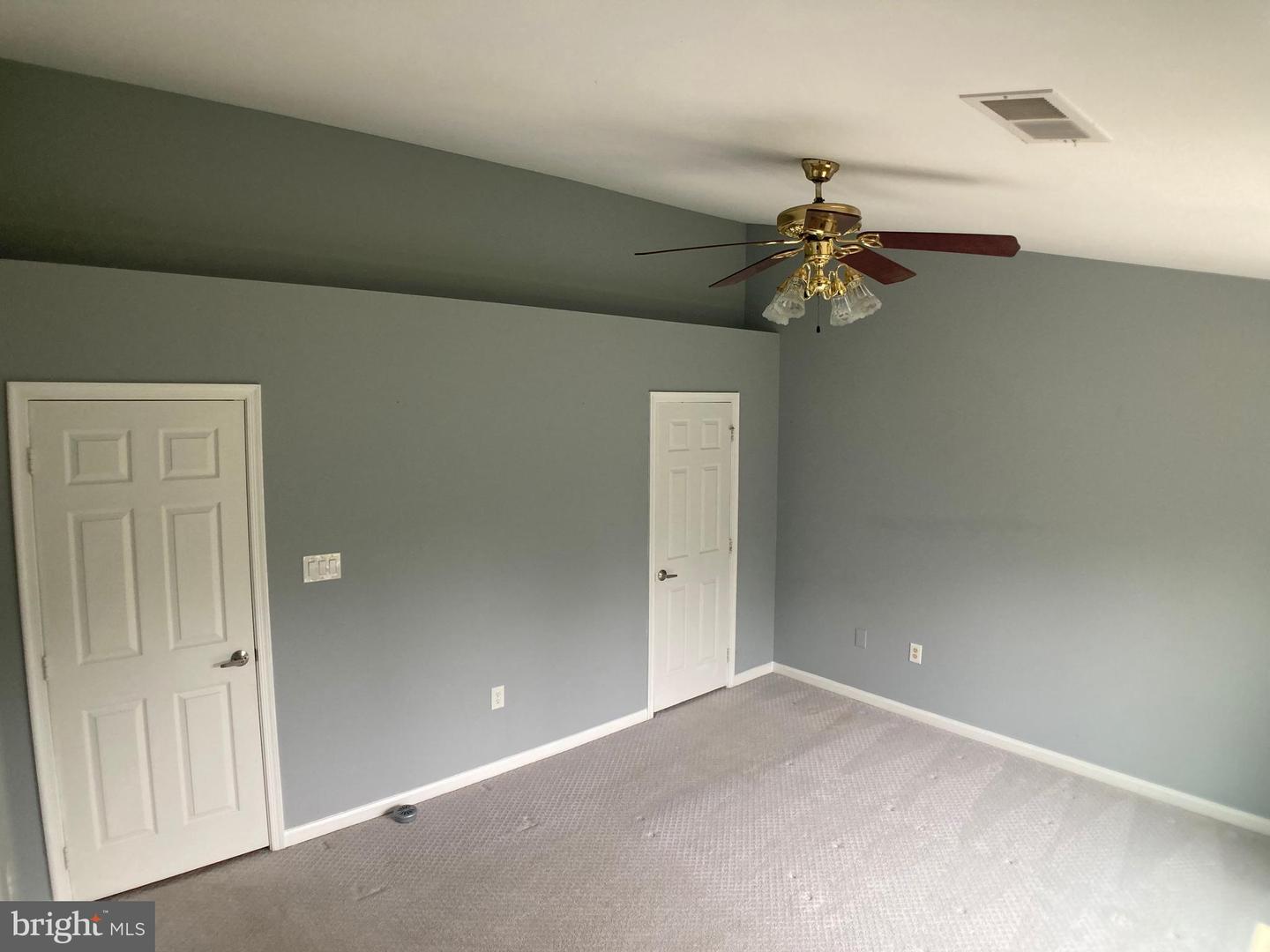 8726 WADEBROOK TER, SPRINGFIELD, Virginia 22153, 3 Bedrooms Bedrooms, ,3 BathroomsBathrooms,Residential,For sale,8726 WADEBROOK TER,VAFX2246458 MLS # VAFX2246458