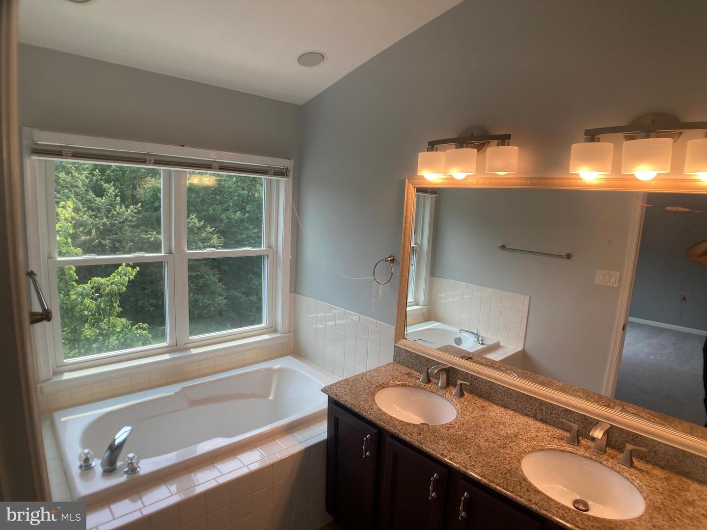 8726 WADEBROOK TER, SPRINGFIELD, Virginia 22153, 3 Bedrooms Bedrooms, ,3 BathroomsBathrooms,Residential,For sale,8726 WADEBROOK TER,VAFX2246458 MLS # VAFX2246458