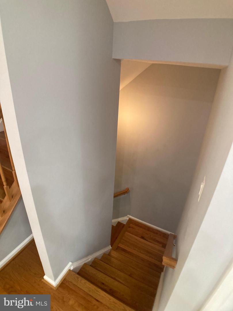 8726 WADEBROOK TER, SPRINGFIELD, Virginia 22153, 3 Bedrooms Bedrooms, ,3 BathroomsBathrooms,Residential,For sale,8726 WADEBROOK TER,VAFX2246458 MLS # VAFX2246458