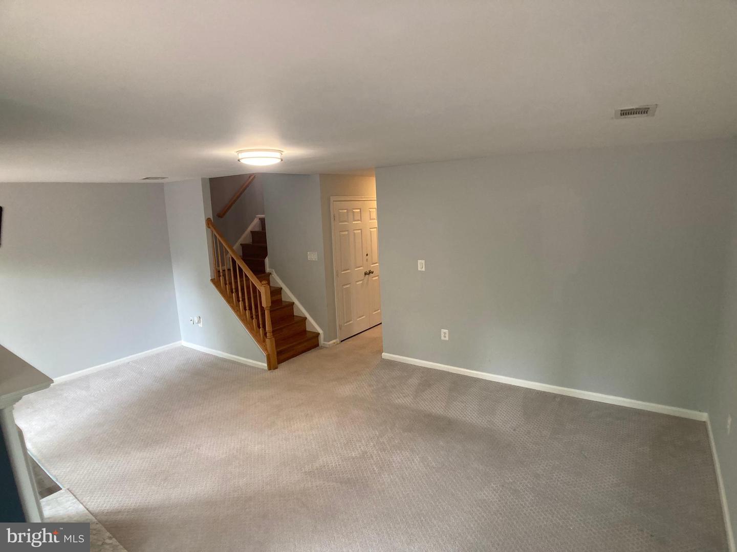 8726 WADEBROOK TER, SPRINGFIELD, Virginia 22153, 3 Bedrooms Bedrooms, ,3 BathroomsBathrooms,Residential,For sale,8726 WADEBROOK TER,VAFX2246458 MLS # VAFX2246458
