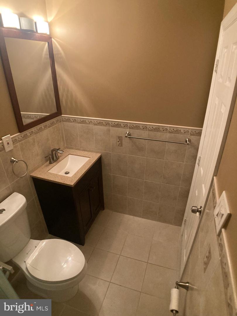 8726 WADEBROOK TER, SPRINGFIELD, Virginia 22153, 3 Bedrooms Bedrooms, ,3 BathroomsBathrooms,Residential,For sale,8726 WADEBROOK TER,VAFX2246458 MLS # VAFX2246458