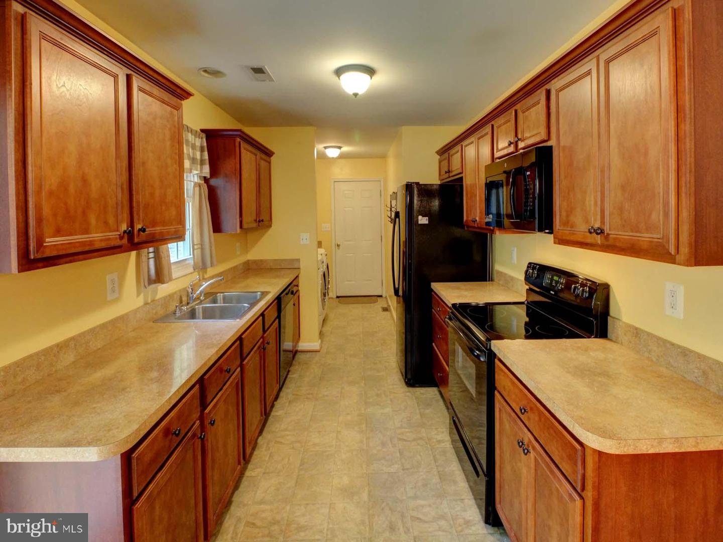 172 COTTONWOOD DR, MOUNT JACKSON, Virginia 22842, 3 Bedrooms Bedrooms, ,2 BathroomsBathrooms,Residential,For sale,172 COTTONWOOD DR,VASH2011684 MLS # VASH2011684