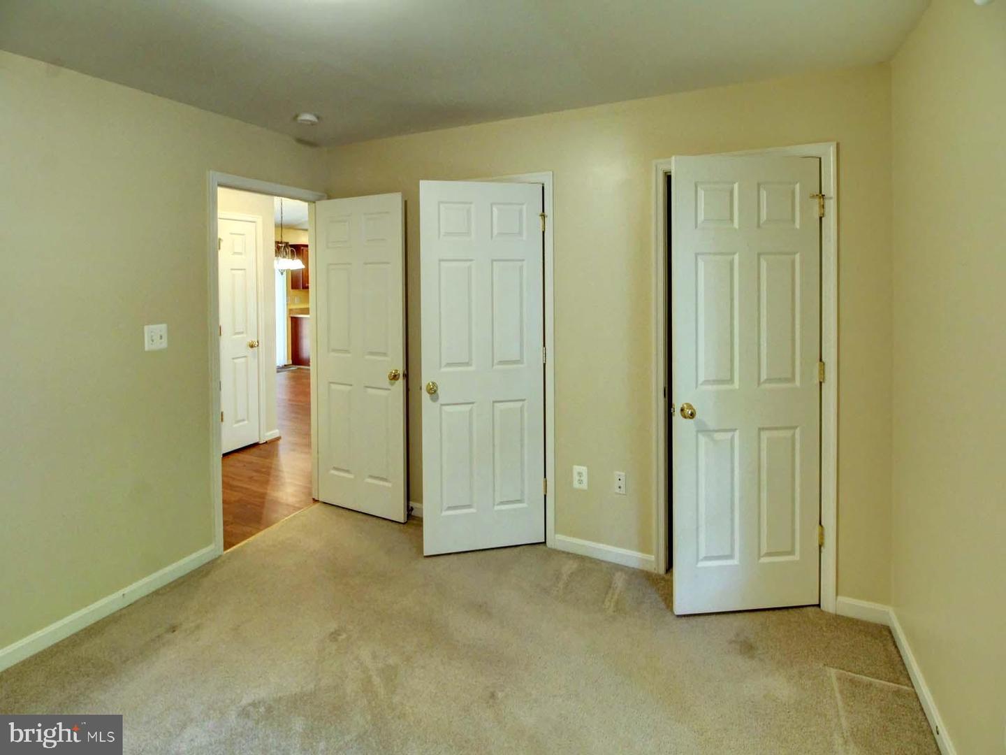 172 COTTONWOOD DR, MOUNT JACKSON, Virginia 22842, 3 Bedrooms Bedrooms, ,2 BathroomsBathrooms,Residential,For sale,172 COTTONWOOD DR,VASH2011684 MLS # VASH2011684