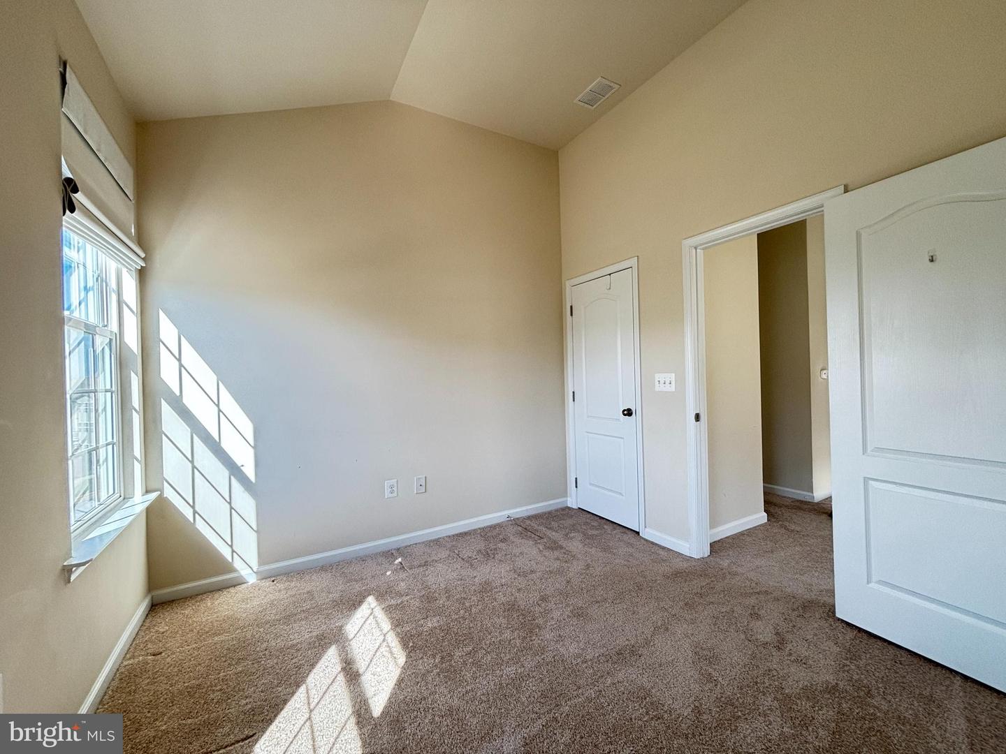 12 LAMPLIGHTER LN, STAFFORD, Virginia 22554, 3 Bedrooms Bedrooms, ,2 BathroomsBathrooms,Residential,For sale,12 LAMPLIGHTER LN,VAST2039672 MLS # VAST2039672
