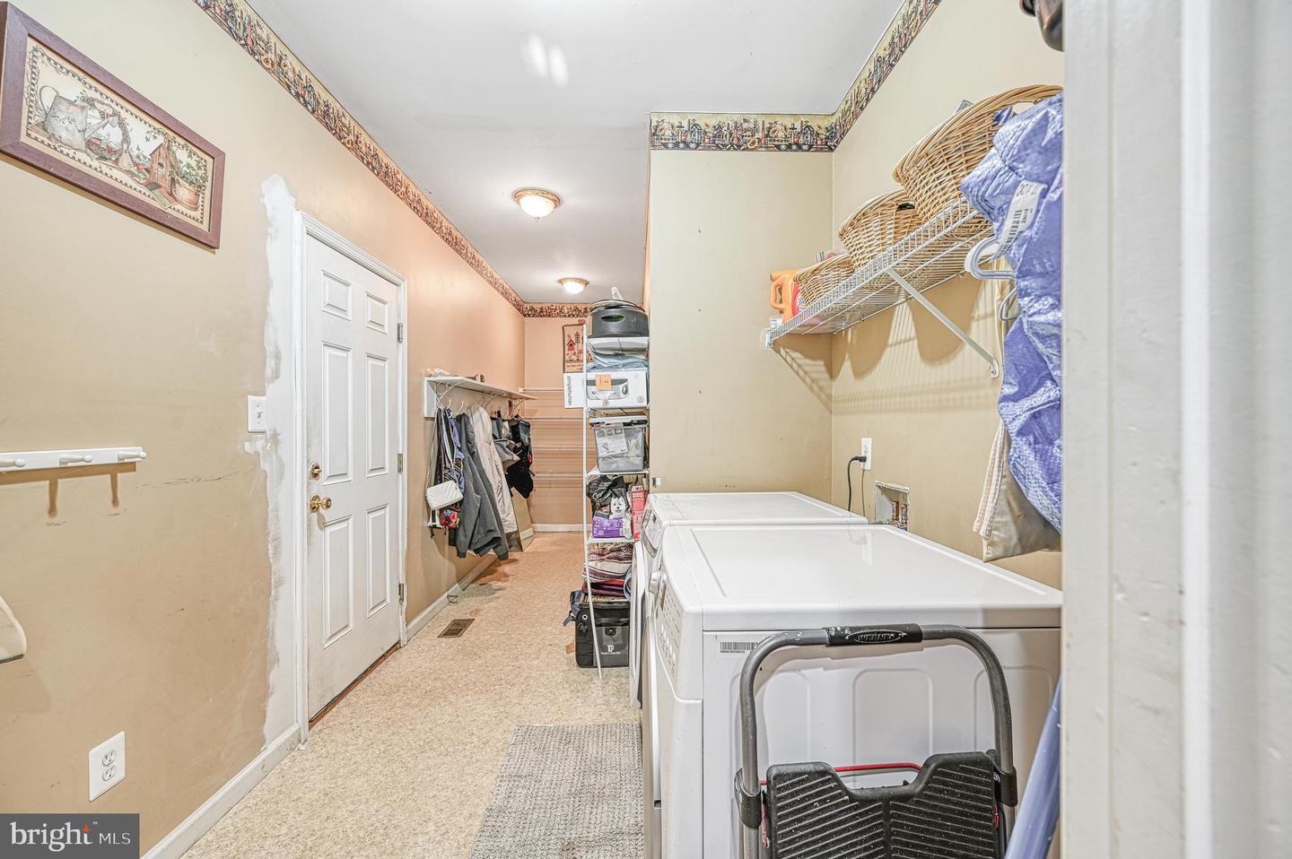 7830 ALSOP WAY, SPOTSYLVANIA, Virginia 22551, 4 Bedrooms Bedrooms, ,4 BathroomsBathrooms,Residential,For sale,7830 ALSOP WAY,VASP2033852 MLS # VASP2033852