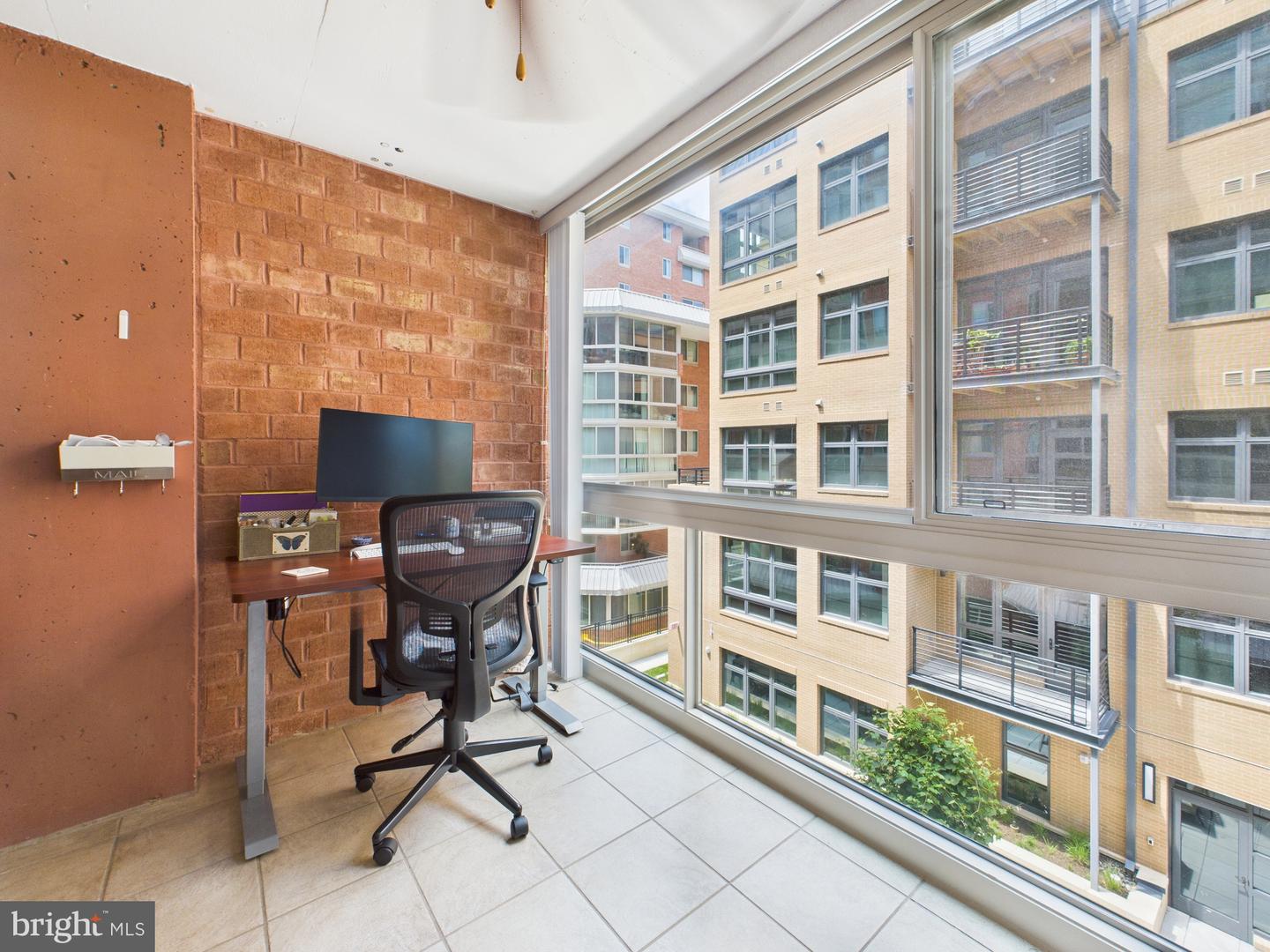 1024 N UTAH ST #422, ARLINGTON, Virginia 22201, 1 Bedroom Bedrooms, ,1 BathroomBathrooms,Residential,For sale,1024 N UTAH ST #422,VAAR2059024 MLS # VAAR2059024