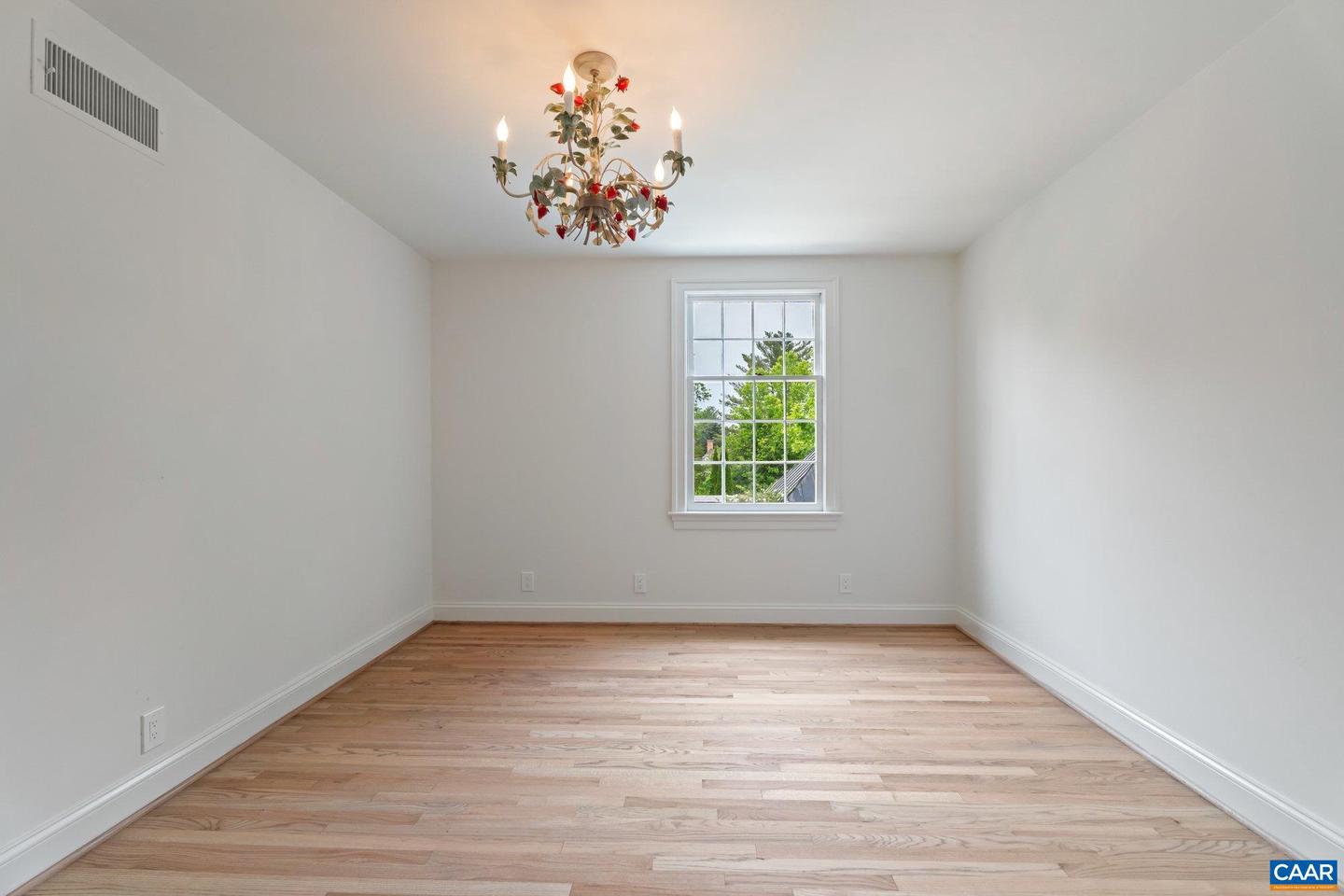 100 TALLY HO DR, CHARLOTTESVILLE, Virginia 22901, 4 Bedrooms Bedrooms, ,5 BathroomsBathrooms,Residential,For sale,100 TALLY HO DR,665597 MLS # 665597