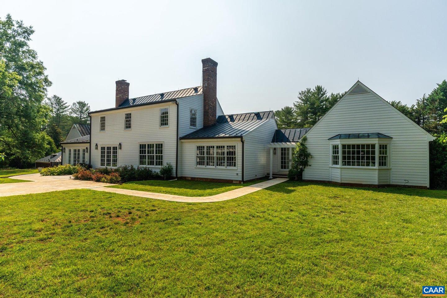 100 TALLY HO DR, CHARLOTTESVILLE, Virginia 22901, 4 Bedrooms Bedrooms, ,5 BathroomsBathrooms,Residential,For sale,100 TALLY HO DR,665597 MLS # 665597
